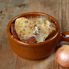 Soupe à L’oignon Gratinée